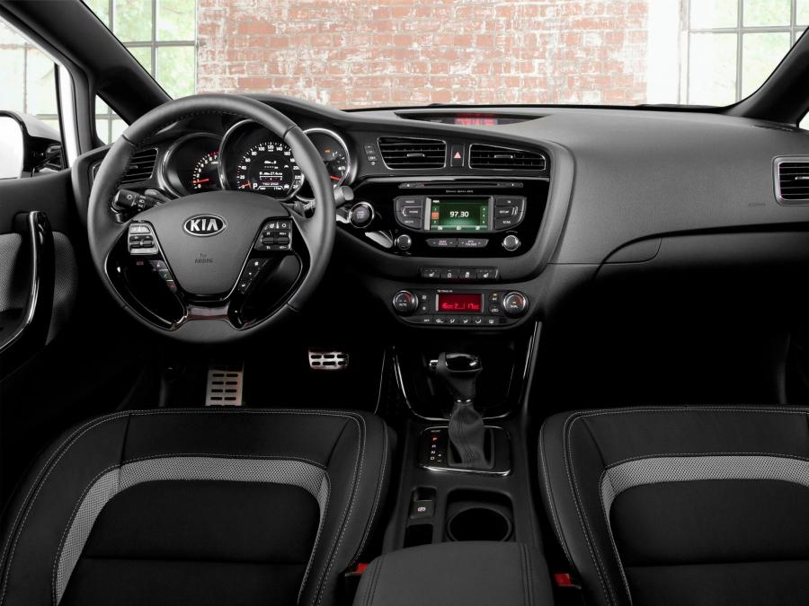  Kia pro_cee&rsquo;d 2013 года  (фото 33 из 51)